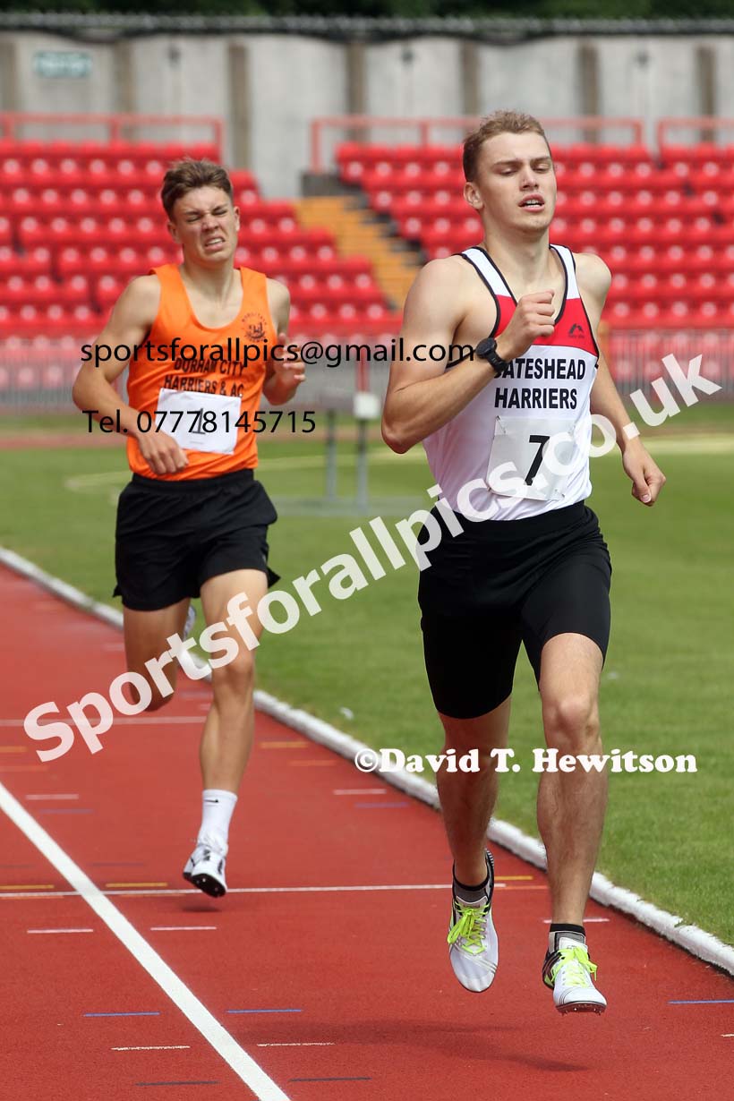800 metres, 2021 Northumberland, Durham and Cleveland Schools. Photo: David T. Hewitson/Sports for All Pics